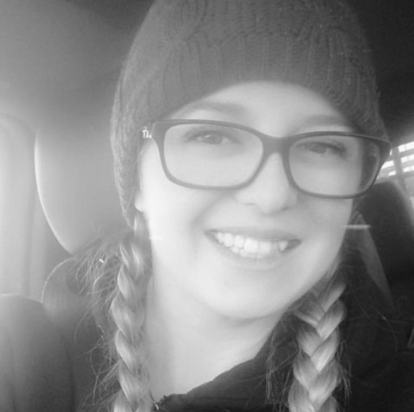 Meet your Posher, Jennifer - Picture 1 of 1